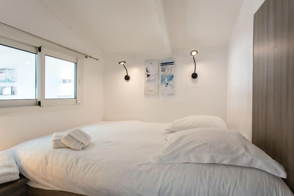 וילפראנש-סור-מר #40 Bright Sea View Suite For 6 2Mins Walk Port & Sea מראה חיצוני תמונה